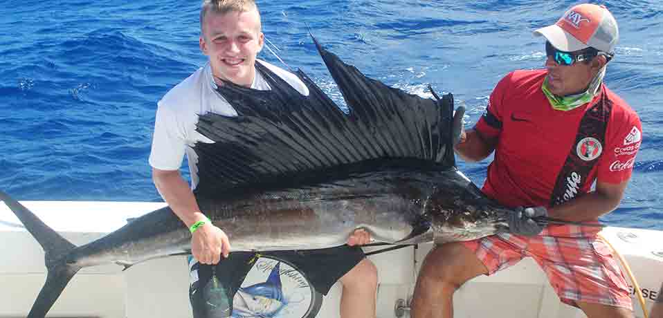 Cancun fishing Rates - prices deep sea fishing isla mujeres